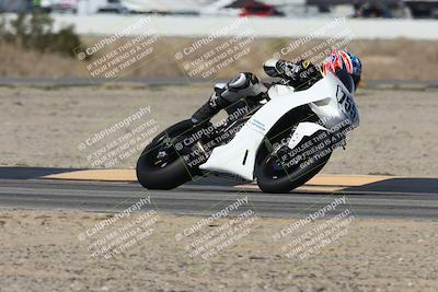 media/Oct-05-2025-CVMA (Sun) [[beeef4f201]]/Race 6-Formula Twins-Formula 40 UL/